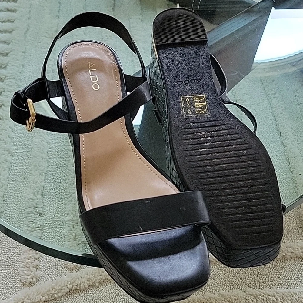 Aldo platform sandals - Picture 2 of 4